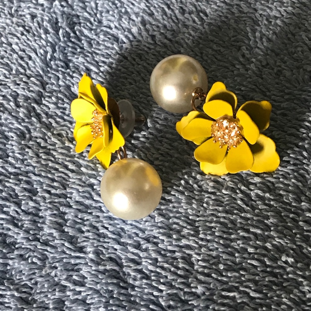 Earring